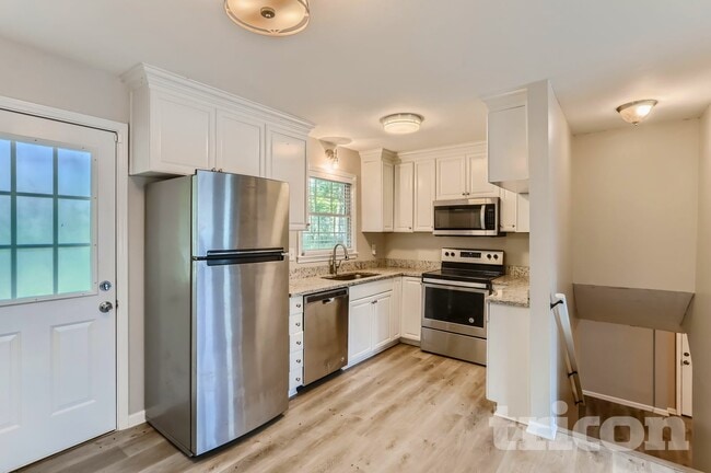 367 Arbour Way, Suwanee, GA 30024 - photo 7