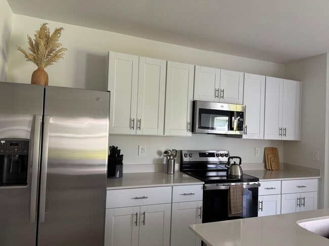 7111 E Pine Pkwy, Fort Myers, FL 33966 - photo 4