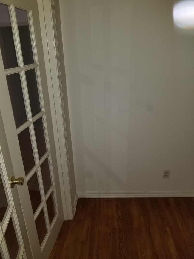 1635 S Burnside Ave unit 1635 Burnside, Los Angeles, CA 90019 - photo 3