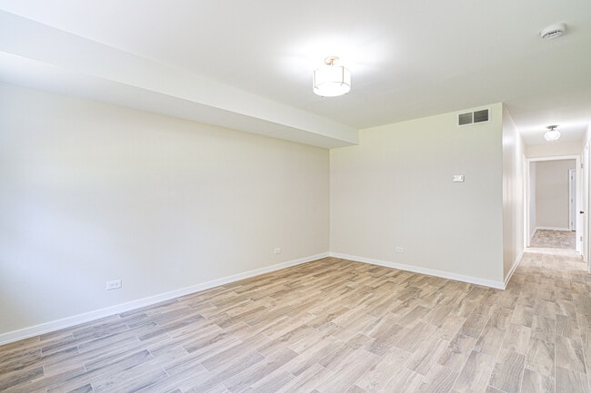 217 S 13th Ave unit 1st Floor, Maywood, IL 60153 - photo 3