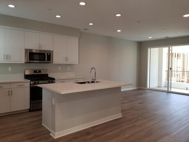 2137 Stellar Way, Chula Vista, CA 91915 - photo 6