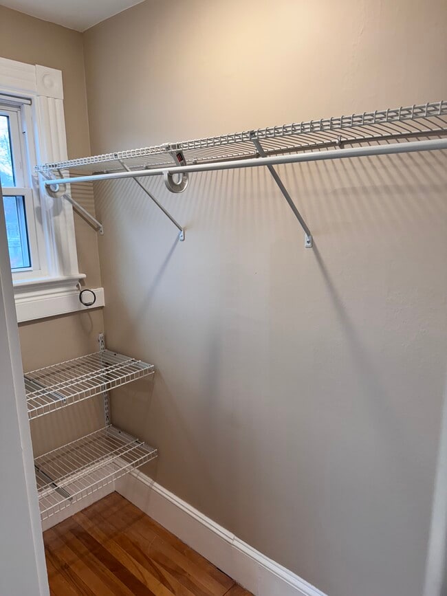 12 Crosby St unit 12 Crosby St 2, Augusta, ME 04330 - photo 6