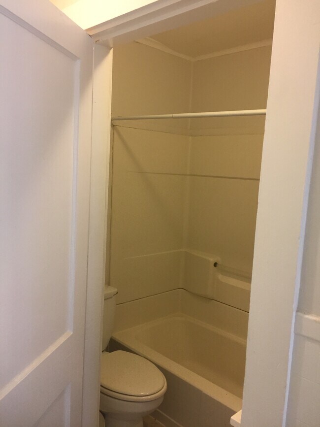 29 Main St unit 2, Biddeford, ME 04005 - photo 5