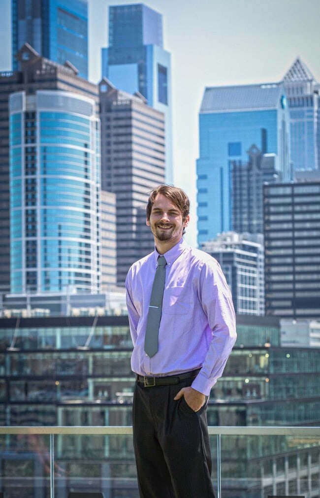 Agent Photo