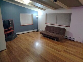 1100 W 53rd Ave Unit Level Two, Anchorage, AK 99518