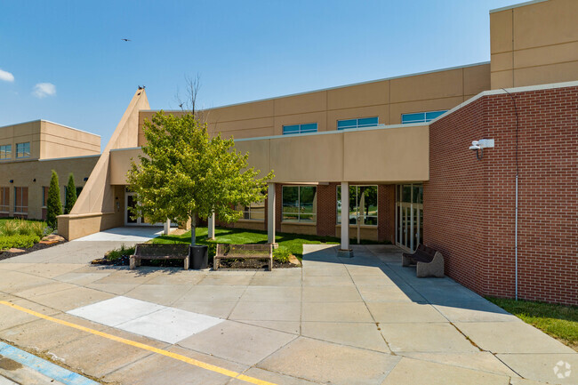 The students of Elkhorn Ridge Middle School enjoy learning in a large and modern school.