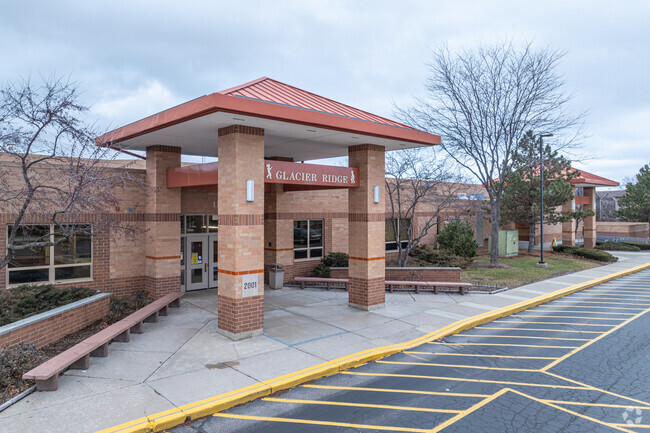 Glacier Ridge Elementary School serves 400 students from Pre-K through 5th Grade.