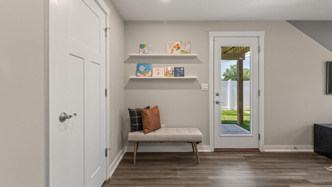 3690 Birkdale Ln, Cincinnati, OH 45227 - photo 2