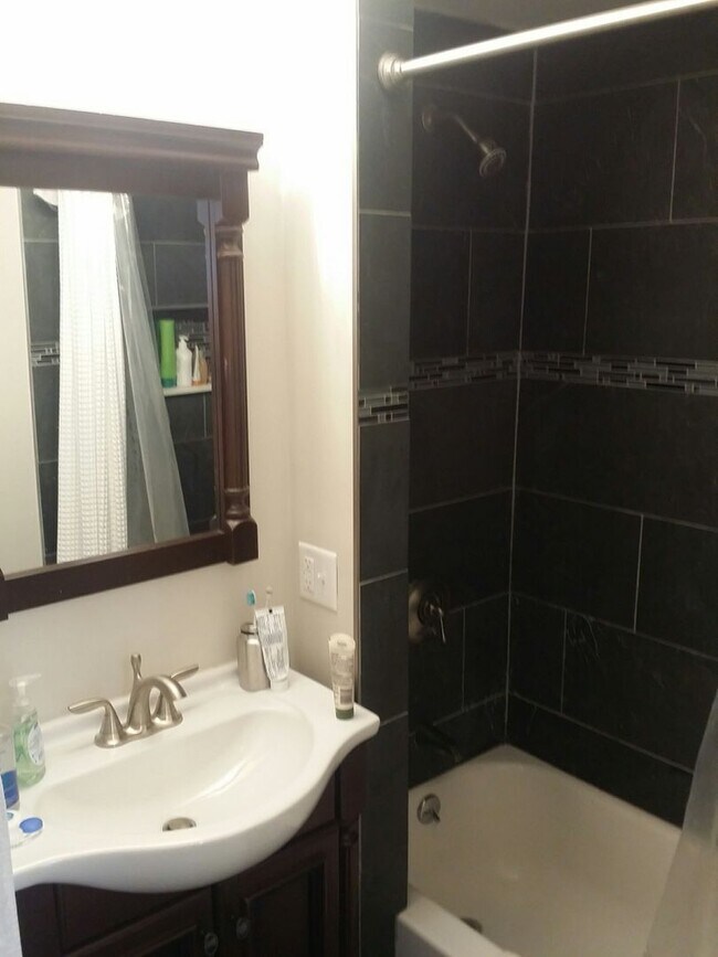 37 Bay State Rd unit 4, Boston, MA 02215 - photo 7