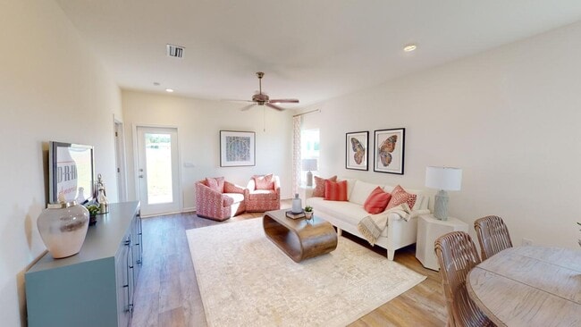 1301 Legacy Rd, Mobile, AL 36608 - photo 2