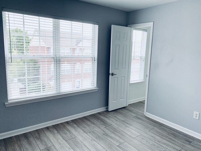 3194 Mill Springs Cir, Buford, GA 30519 - photo 4