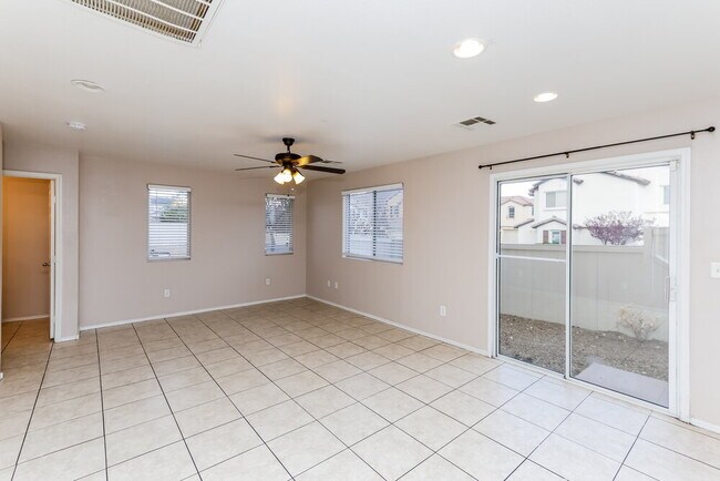 10425 Concetta Ave, Las Vegas, NV 89129 - photo 7