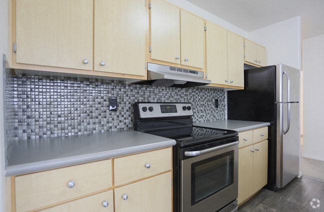 2 bed 2 bath - 1120 sq.ft.