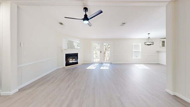 225 Melrose Landing Blvd, Hawthorne, FL 32640 - photo 2