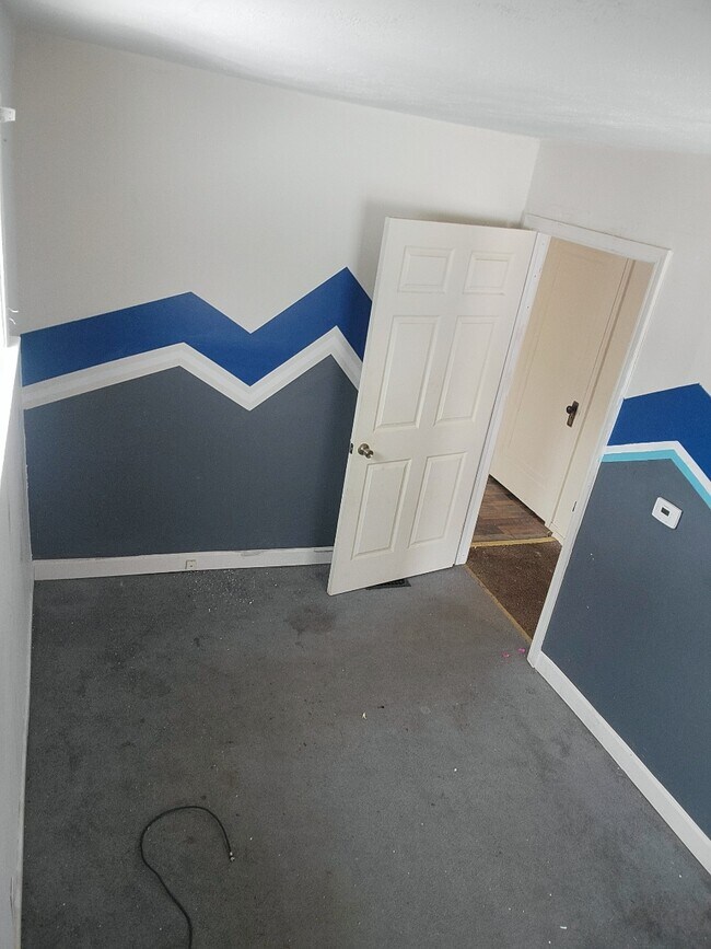 1657 Pointview Ave, Youngstown, OH 44502 - photo 7