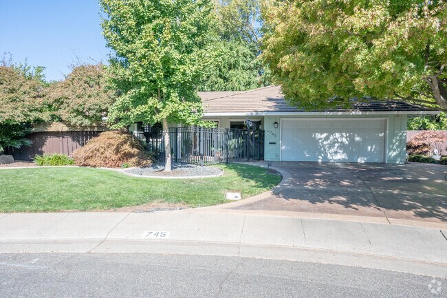 Pastel colors are popular in Woodside.