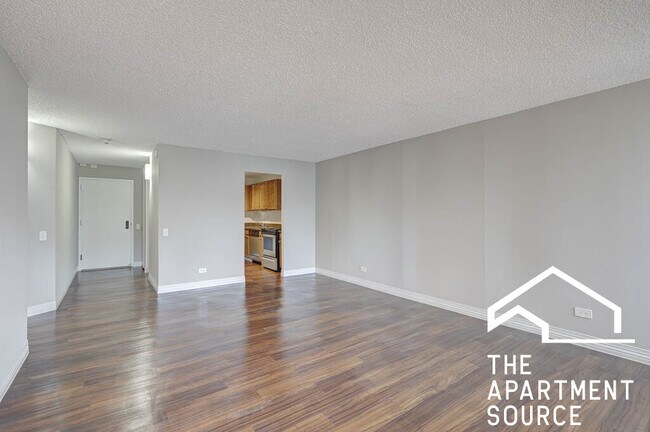100 W Chestnut St unit 3004, Chicago, IL 60610 - photo 5