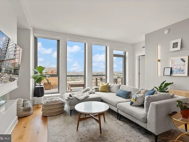 Avidian unit PH 13B, Washington, DC 20003 - photo 3