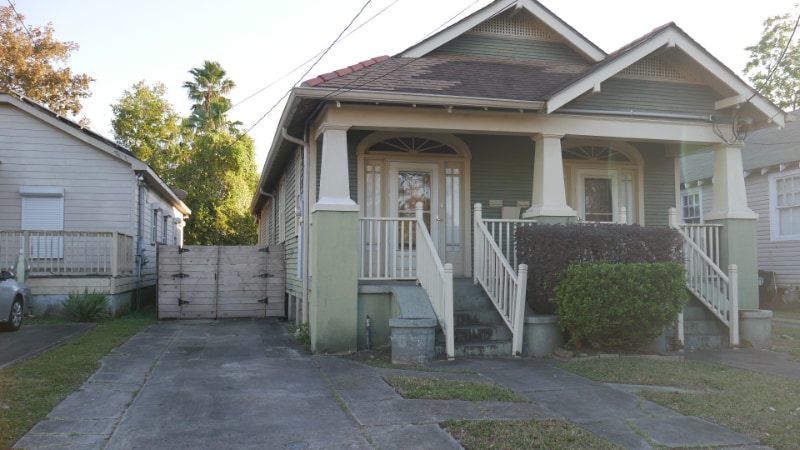 2548 Myrtle St, New Orleans, LA 70122 - photo 1