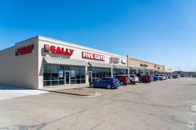 Highland Acres is located near Pinehurst Square which has a number of chain stores and restaurants.