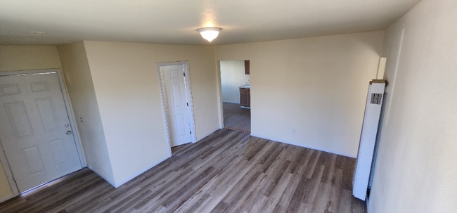 408 W Laurel St unit 408 W. Laurel St., C, Compton, CA 90220 - photo 3