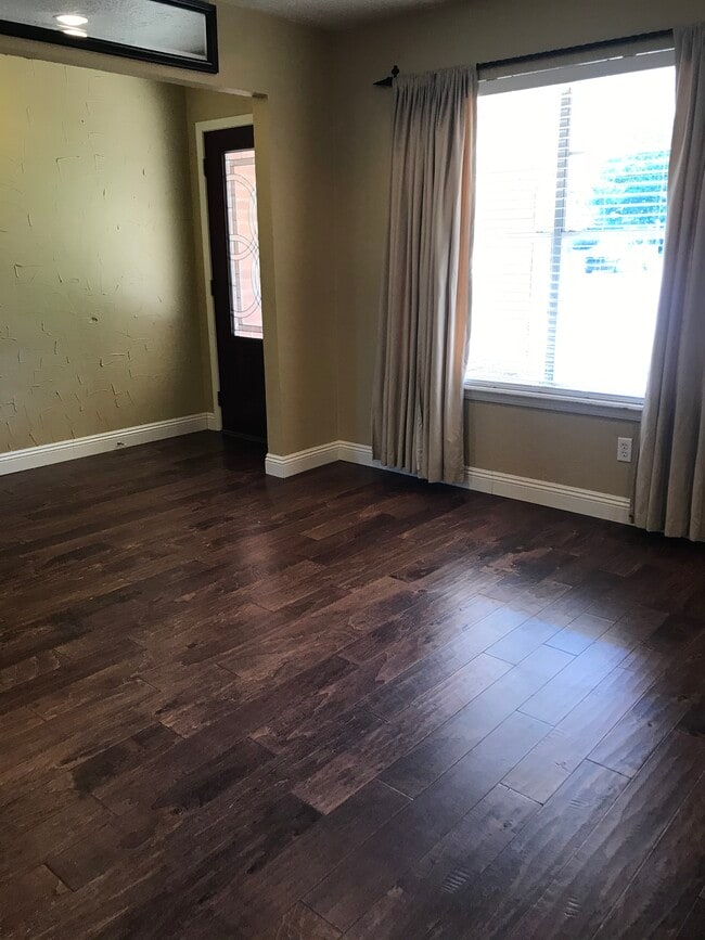 2349 Houston Ave, Norman, OK 73071 - photo 3