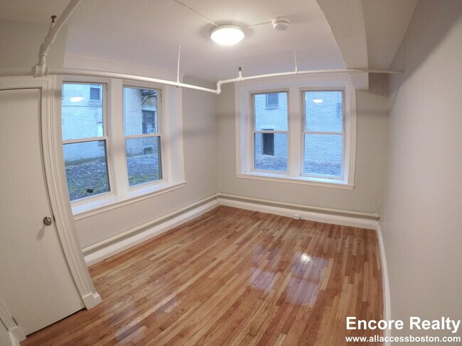 1450 Commonwealth Ave unit D, Boston, MA 02134 - photo 7