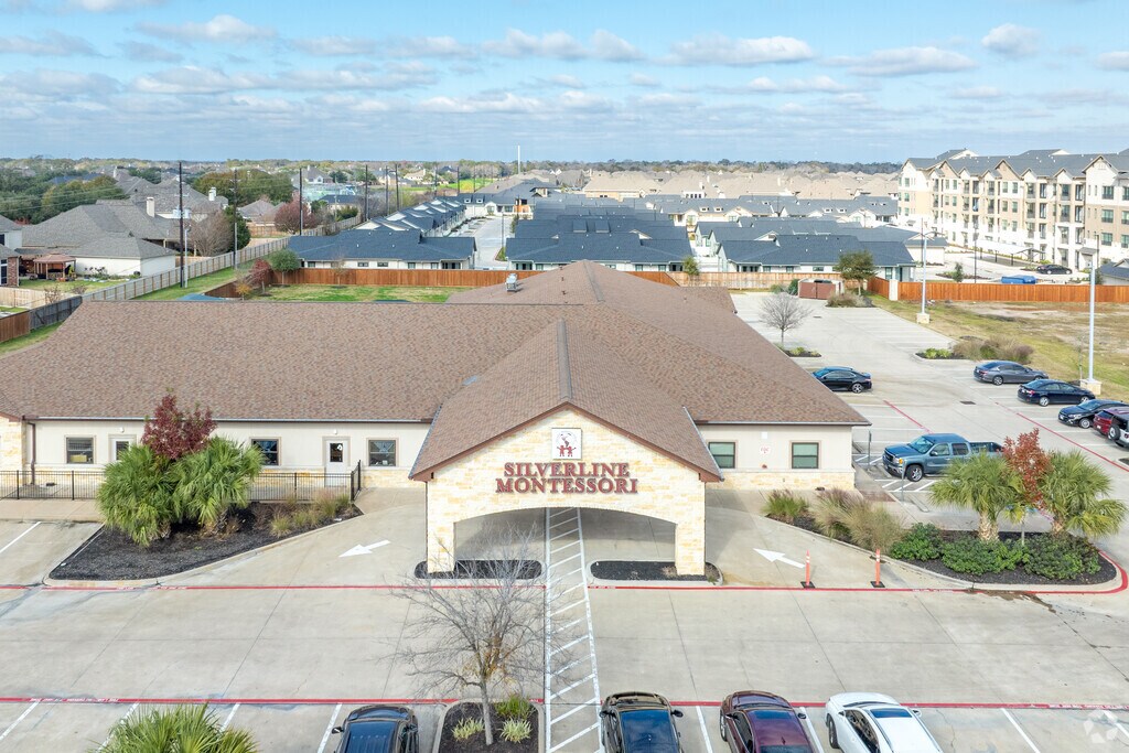 Students thrive, learn, and explore at Silverline Montessori School.