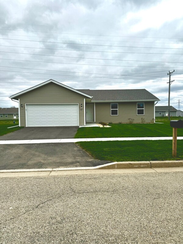 839 Foley Rd, Belvidere, IL 61008