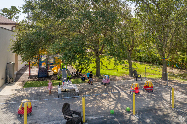 Crown of Life Christian Academy in Ft. Myers preschool program is based on play-based learning.