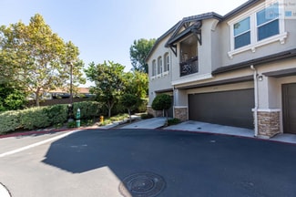 425 S Meadowbrook Dr Unit 425 S Meadowbrook Dr #117, San Diego, CA 92114
