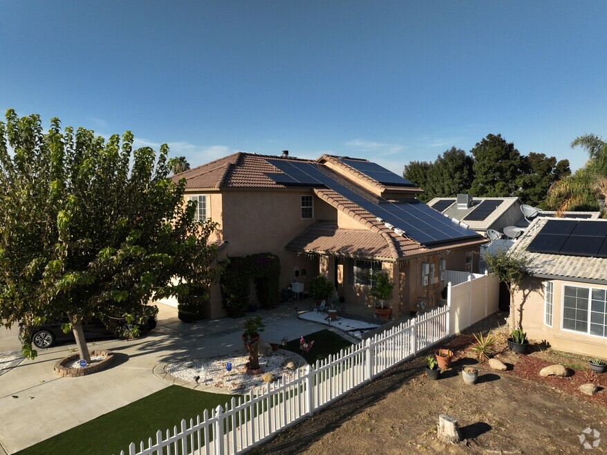 180 Cheney Ln, Coalinga, CA 93210 - photo 2