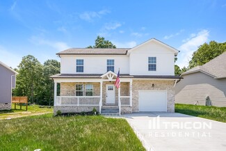 399 Green Hills Dr, Springfield, TN 37172