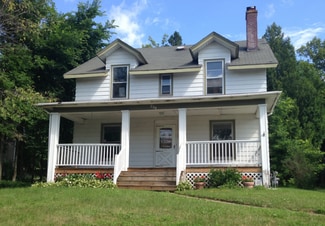 239 W Arrowhead Rd, Duluth, MN 55803