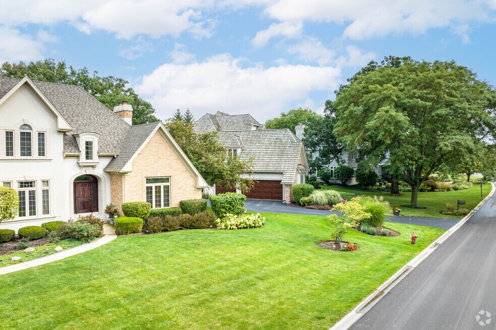 Neighborhood_Riverwoods_V1_100323