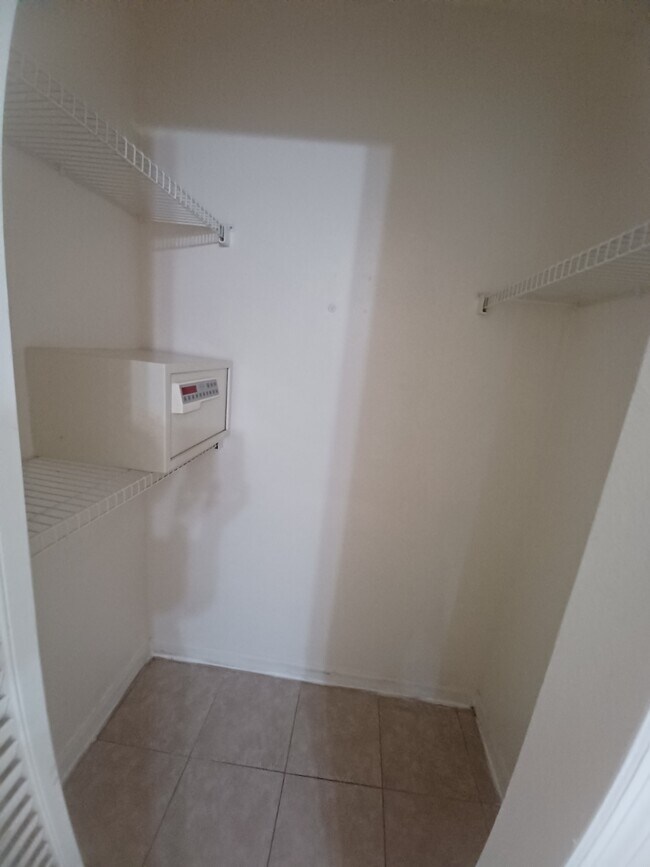 216 Orchid Dr unit Condo, Davenport, FL 33897 - photo 3