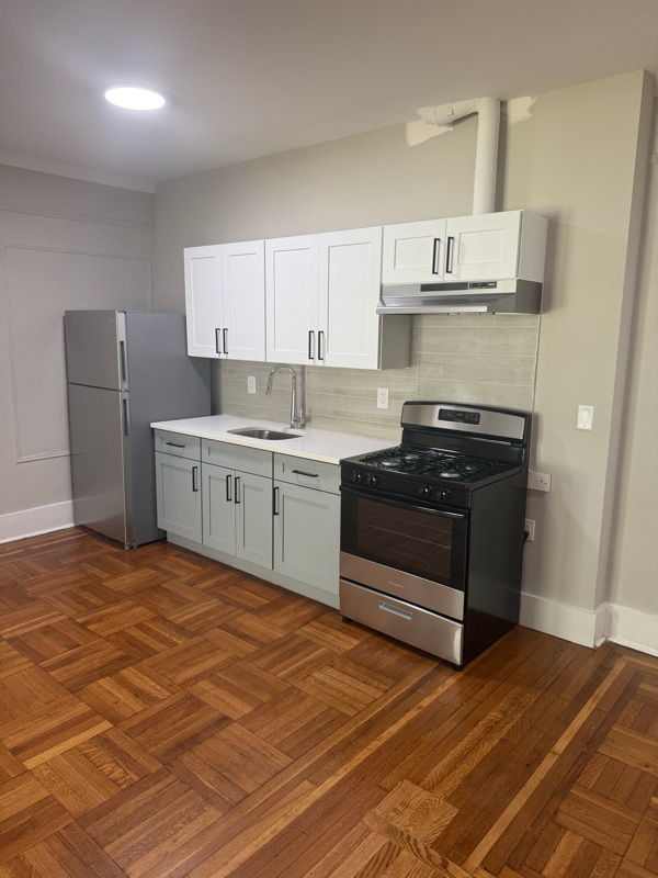 501 W 7th St, Plainfield, NJ 07060