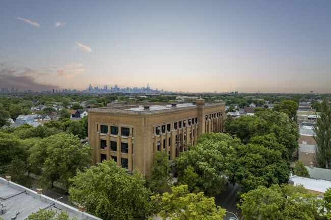 Irving Park's Cleveland Elementary is nestled in trees with a proximity to downtown Chicago.