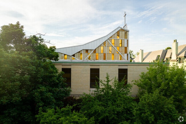 There is an entrance exam to attend the high school at Nardin Academy in Buffalo, NY.