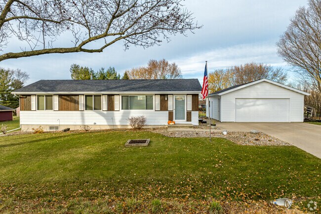 Rambler-style homes in Cottage Grove blend comfort with timeless design.