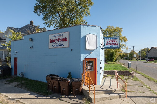 Patriot Eatery & Pizzeria serves a little bit of everything in Madden Hill.