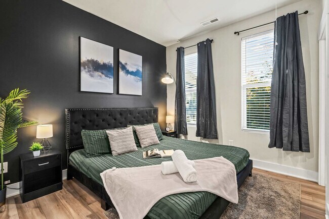 3019 Jolene Ct unit FL1-ID1284659P, Charlotte, NC 28206 - photo 5