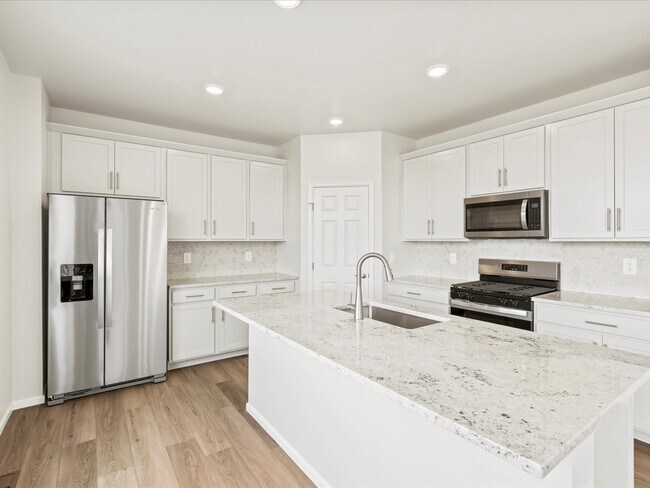 830 Gambel Dr unit 37074588, Johnstown, CO 80534 - photo 7