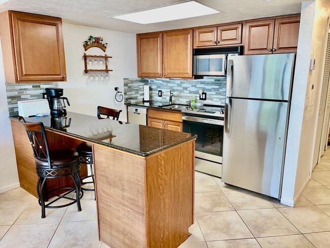 260 Southbay Dr unit Vanderbilt Beach Are, Naples, FL 34108 - photo 7