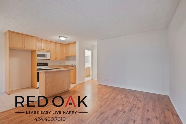 20200 Sherman Way unit 203, Los Angeles, CA 91306 - photo 4