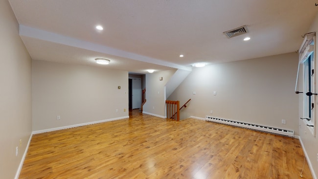 84 Songbird Ln, Farmington, CT 06032 - photo 3