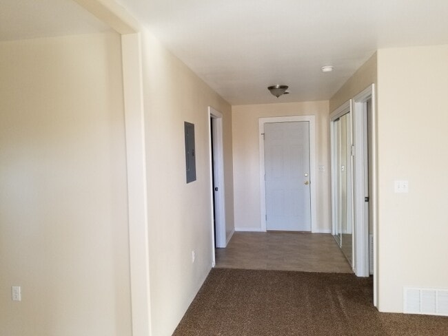 419 1st Ave W, Three Forks, MT 59752 - photo 6