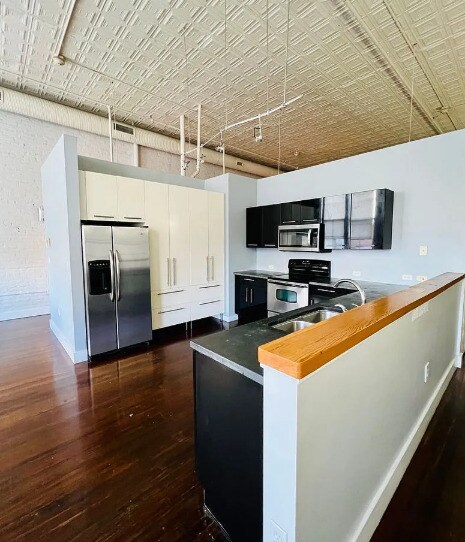 Lofts on Church, Roanoke, VA 24011 - photo 1