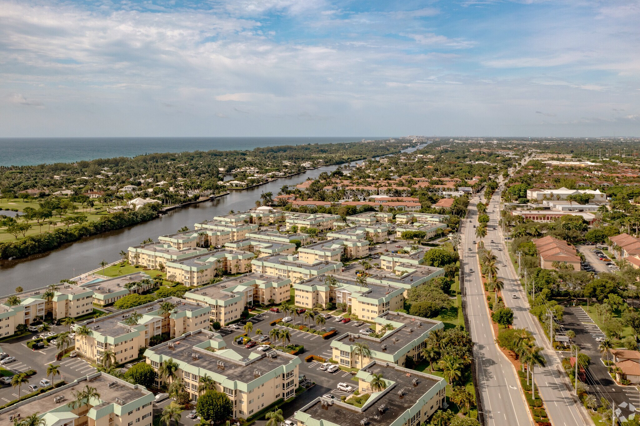 Aerial view of the Chapel Hill neighborhood in Boynton Beach, FL.