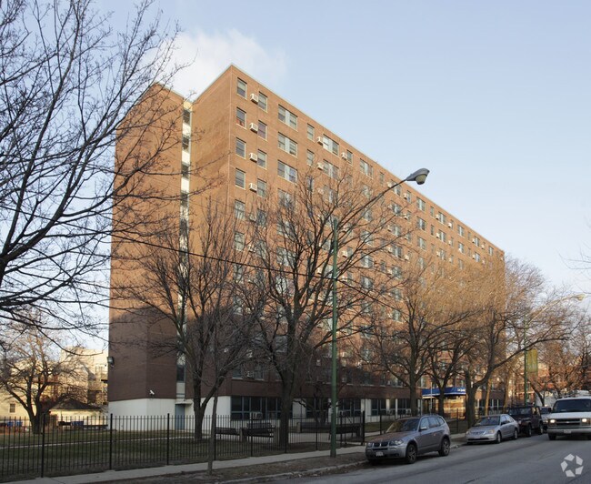 Edith Spurlock Sampson Apartments, Chicago, IL 60614 - photo 4